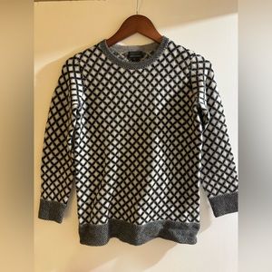As new, Italian cashmere J.Crew sweater, stylish women’s piece, winter/spring.